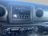 Used 2023 Jeep Gladiator Sport image 6