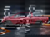 Used 2019 Nissan Titan SV image 2