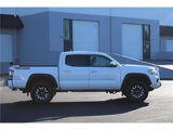 Used 2020 Toyota Tacoma TRD Off-Road w/ TRD Premium Off Road Package image 3