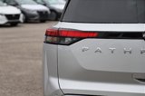 New 2025 Nissan Pathfinder SL w/ SL Premium Package image 4