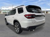 New 2025 Honda Pilot Touring image 4
