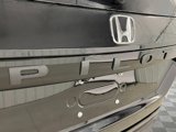 New 2025 Honda Pilot Touring image 4