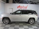 Used 2022 Jeep Grand Cherokee Summit w/ Adv Protech Group IV image 2