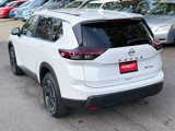 Used 2024 Nissan Rogue SV image 4