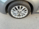 Used 2011 Volkswagen Jetta SEL image 4