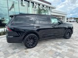 New 2025 Lincoln Navigator Reserve image 2