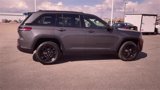 Used 2024 Jeep Grand Cherokee Altitude image 2