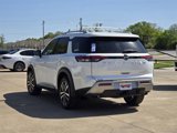 New 2025 Nissan Pathfinder Platinum image 4