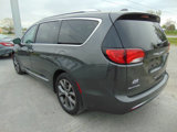 Used 2019 Chrysler Pacifica Limited w/ Tire & Wheel Group image 6