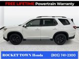 New 2025 Honda Pilot Touring image 2