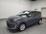 Used 2023 Kia Soul LX w/ LX Technology Package image 2