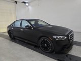 Used 2022 Mercedes-Benz S 500 4MATIC w/ AMG Line Package image 3