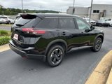 Used 2024 Nissan Rogue SV w/ SV Premium Package image 5