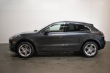 Certified 2021 Porsche Macan image 2