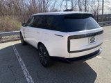 New 2025 Land Rover Range Rover SE image 6