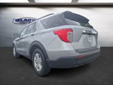 Used 2023 Ford Explorer XLT image 3