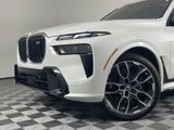 Used 2025 BMW X7 M60i image 6