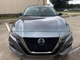 Used 2020 Nissan Altima 2.0 SR image 2