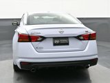 Used 2024 Nissan Altima 2.5 SR w/ SR Premium Package image 4