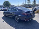 New 2025 Lexus ES 300h w/ Premium Package image 4
