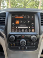 Used 2014 Jeep Grand Cherokee Limited w/ Luxury Group II image 3