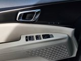 New 2025 Kia Carnival SX image 6