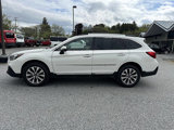 Used 2018 Subaru Outback 3.6R Touring image 2