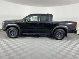 New 2025 Nissan Frontier PRO-4X w/ Pro Convenience Package image 3