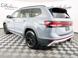 Used 2024 Volkswagen Atlas Peak Edition SEL image 4