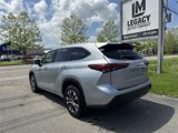 Used 2022 Toyota Highlander XLE image 6