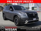 New 2025 Nissan Pathfinder Rock Creek image 2