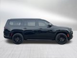 Used 2023 Jeep Wagoneer Series II image 3