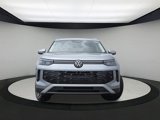 New 2025 Volkswagen Tiguan SE image 2