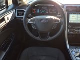 Used 2017 Ford Fusion SE w/ Fusion SE Technology Package image 4