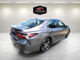 Used 2022 Toyota Camry SE image 5