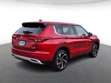 New 2025 Mitsubishi Outlander SE image 3