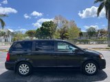 Used 2015 Chrysler Town & Country LX image 6