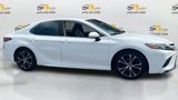 Used 2019 Toyota Camry SE image 4