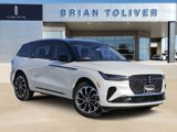 New 2025 Lincoln Nautilus Reserve image 2