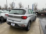 Used 2024 Hyundai Venue SEL image 2