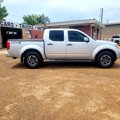 Used 2018 Nissan Frontier PRO-4X image 2