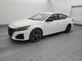 Used 2023 Nissan Altima 2.5 SR image 2