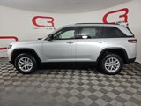New 2025 Jeep Grand Cherokee Laredo X w/ Luxury Tech Group I image 4