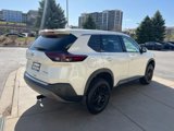 Used 2021 Nissan Rogue SV image 6