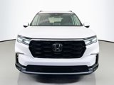 New 2025 Honda Pilot Touring image 2