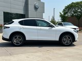 New 2025 Alfa Romeo Stelvio Sprint w/ Convenience Package image 4