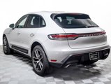 Certified 2025 Porsche Macan image 3