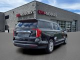Used 2023 GMC Yukon XL SLT image 5
