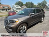 Used 2021 Ford Explorer XLT image 3