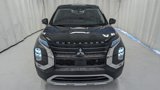New 2024 Mitsubishi Outlander 4WD Plug-In Hybrid image 2